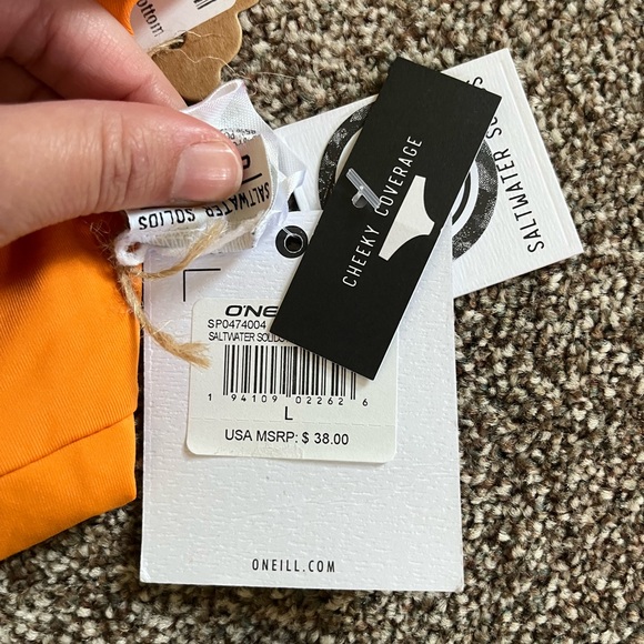 O’Neil Saltwater Solids Cheeky Bottom - Picture 3 of 3